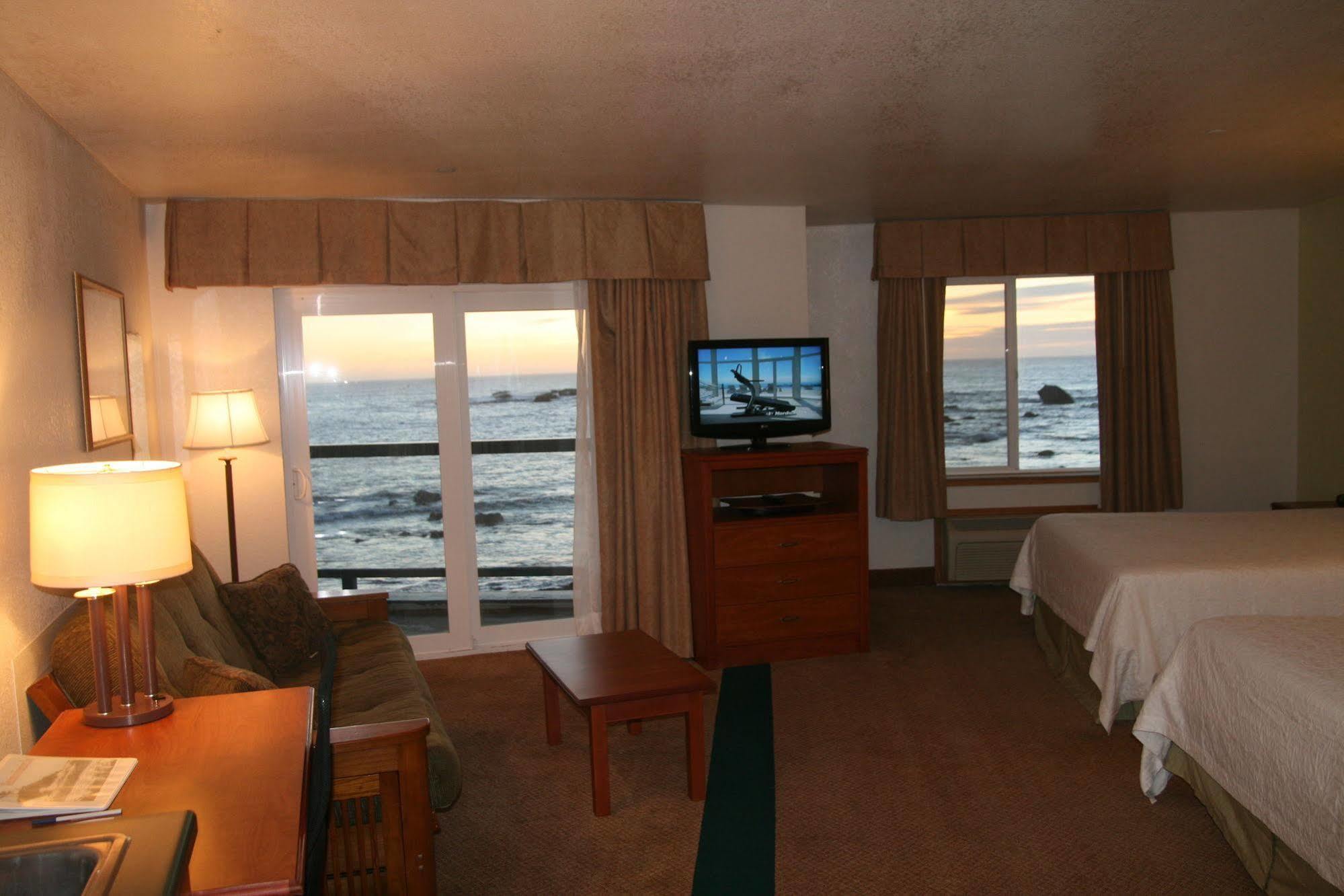 Oceanfront Lodge Crescent City Exterior photo